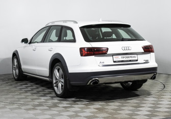 Подержанный автомобиль Audi A6 allroad 2016 года (7 фото)