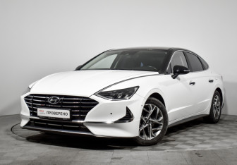 Подержанный автомобиль Hyundai Sonata 2020 года (1 фото)