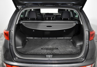 Подержанный автомобиль Kia Sportage 2018 года (21 фото)