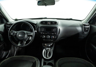 Подержанный автомобиль Kia Soul 2015 года (13 фото)