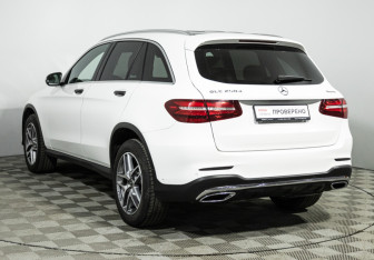 Подержанный автомобиль Mercedes-Benz GLC Coupe 2018 года (7 фото)