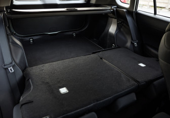 Подержанный автомобиль Toyota Corolla Wagon 2024 года (30 фото)