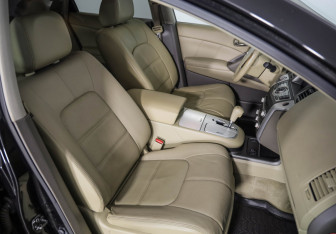 Подержанный автомобиль Nissan Murano Suv 2012 года (23 фото)