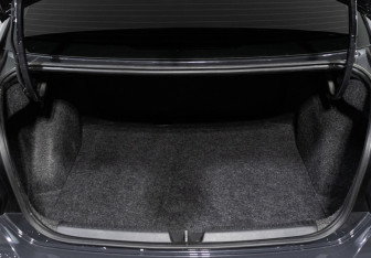 Подержанный автомобиль Volkswagen Polo Sedan 2017 года (15 фото)