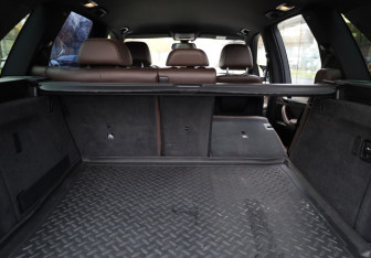 Подержанный автомобиль BMW X5 2013 года (17 фото)