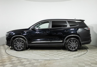 Подержанный автомобиль Chery Tiggo 8 Pro Max 2022 года (8 фото)