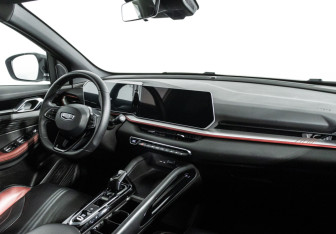 Подержанный автомобиль Geely Coolray 2024 года (9 фото)