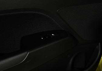 Подержанный автомобиль Hyundai Elantra Sedan 2017 года (18 фото)