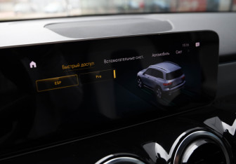 Подержанный автомобиль Mercedes-Benz GLB 2020 года (17 фото)