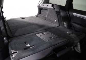 Подержанный автомобиль Volvo V90 2018 года (31 фото)