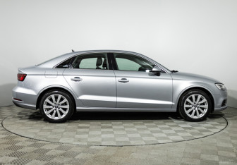 Подержанный автомобиль Audi A3 Sedan 2019 года (4 фото)