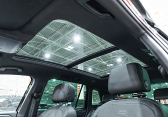 Подержанный автомобиль Volkswagen Tiguan 2021 года (14 фото)