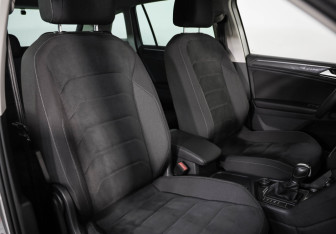 Подержанный автомобиль Volkswagen Tiguan 2017 года (25 фото)