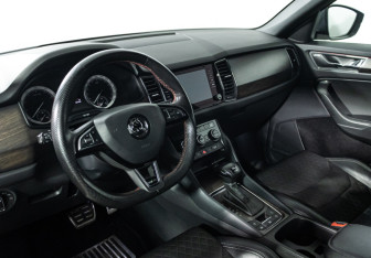 Подержанный автомобиль Skoda Kodiaq 2018 года (11 фото)