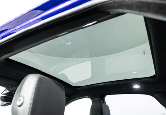 Подержанный автомобиль Jaguar E-Pace 2018 года (21 фото)