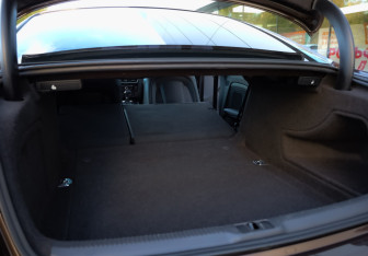 Подержанный автомобиль Audi A5 Coupe 2013 года (28 фото)