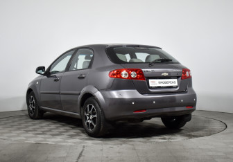 Подержанный автомобиль Chevrolet Lacetti Hatchback 2012 года (7 фото)