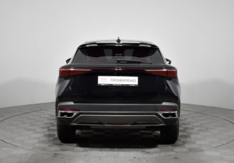 Подержанный автомобиль Omoda C5 2023 года (6 фото)