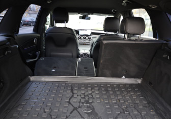 Подержанный автомобиль Mercedes-Benz GLC Coupe 2019 года (17 фото)