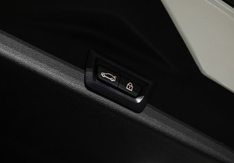 Подержанный автомобиль BMW X5 2019 года (32 фото)