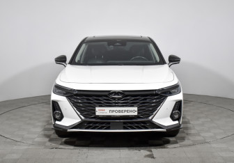 Подержанный автомобиль Chery Arrizo 8 2023 года (2 фото)