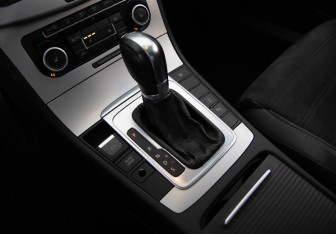 Подержанный автомобиль Volkswagen Passat CC 2010 года (11 фото)