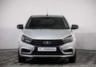 Подержанный автомобиль LADA (ВАЗ) Vesta Sedan 2016 года (2 фото)