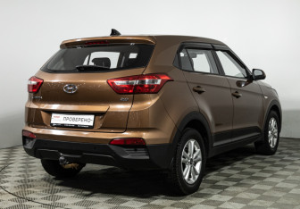 Подержанный автомобиль Hyundai Creta 2019 года (5 фото)