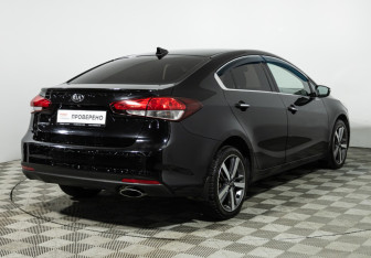Подержанный автомобиль Kia Cerato Sedan 2017 года (5 фото)