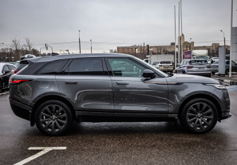 Подержанный автомобиль Land Rover Range Rover Velar 2019 года (5 фото)