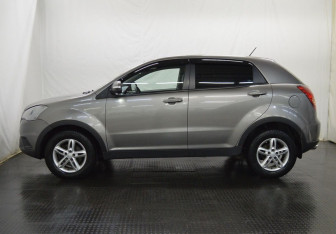 Подержанный автомобиль SsangYong Actyon 2013 года (8 фото)