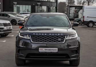 Подержанный автомобиль Land Rover Range Rover Velar 2017 года (3 фото)