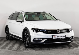 Подержанный автомобиль Volkswagen Passat Wagon 2019 года (4 фото)