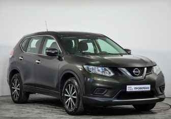 Подержанный автомобиль Nissan X-Trail 2016 года (3 фото)