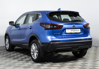 Подержанный автомобиль Nissan Qashqai 2020 года (7 фото)