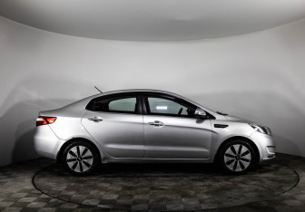 Подержанный автомобиль Kia Rio Sedan 2012 года (4 фото)