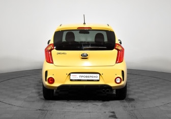 Подержанный автомобиль Kia Picanto 2015 года (6 фото)