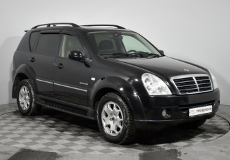 Подержанный автомобиль SsangYong Rexton 2008 года (3 фото)