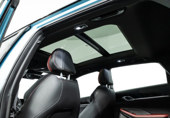Подержанный автомобиль Geely Coolray 2023 года (26 фото)