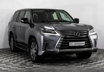 Подержанный автомобиль Lexus LX 2016 года (5 фото)