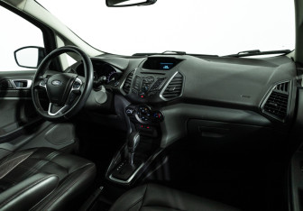 Подержанный автомобиль Ford EcoSport 2014 года (9 фото)