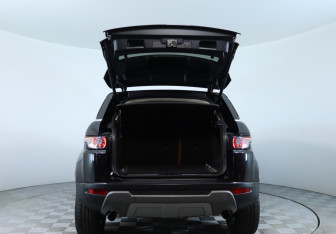 Подержанный автомобиль Land Rover Range Rover Evoque 2012 года (7 фото)