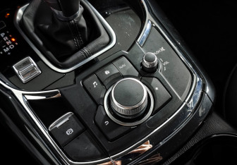 Подержанный автомобиль Mazda CX-9 2019 года (23 фото)