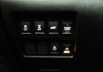 Подержанный автомобиль Infiniti QX60 2014 года (21 фото)