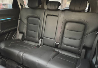 Подержанный автомобиль Jetour X70 Plus 2024 года (16 фото)