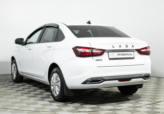 Подержанный автомобиль LADA (ВАЗ) Vesta Sedan 2023 года (7 фото)