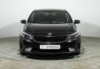 Подержанный автомобиль Kia Cerato Sedan 2017 года (2 фото)