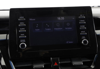 Подержанный автомобиль Toyota Camry Sedan 2021 года (15 фото)