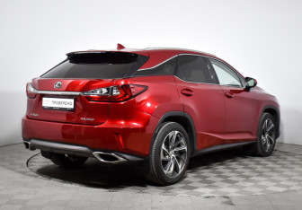 Подержанный автомобиль Lexus RX 2016 года (5 фото)