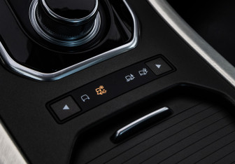 Подержанный автомобиль Land Rover Range Rover Evoque 2014 года (17 фото)